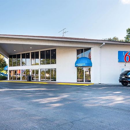 Motel 6-Tampa, Fl - Fairgrounds Heartland Экстерьер фото